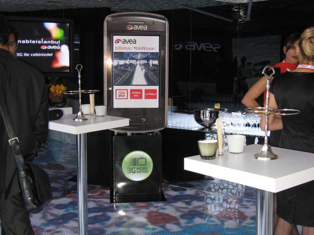 Avea 3G tanıtım standı ve ikram masaları, moda etkinliği