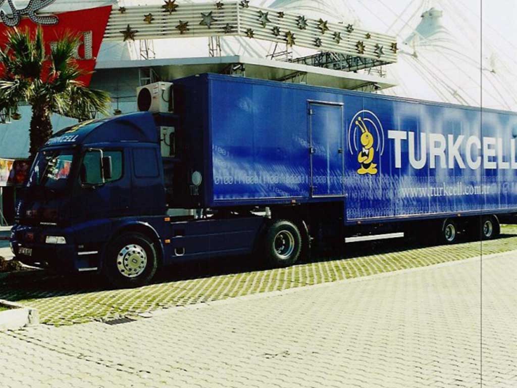 Turkcell InfoDay için giydirilmiş tır
